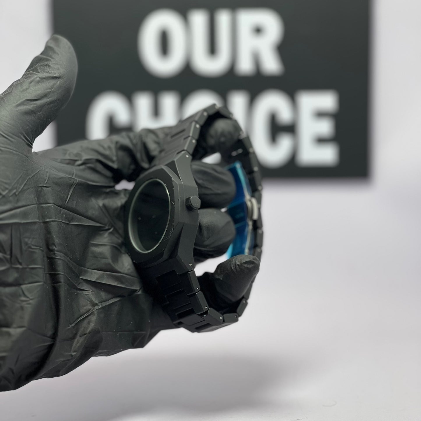 Black Aura Watch