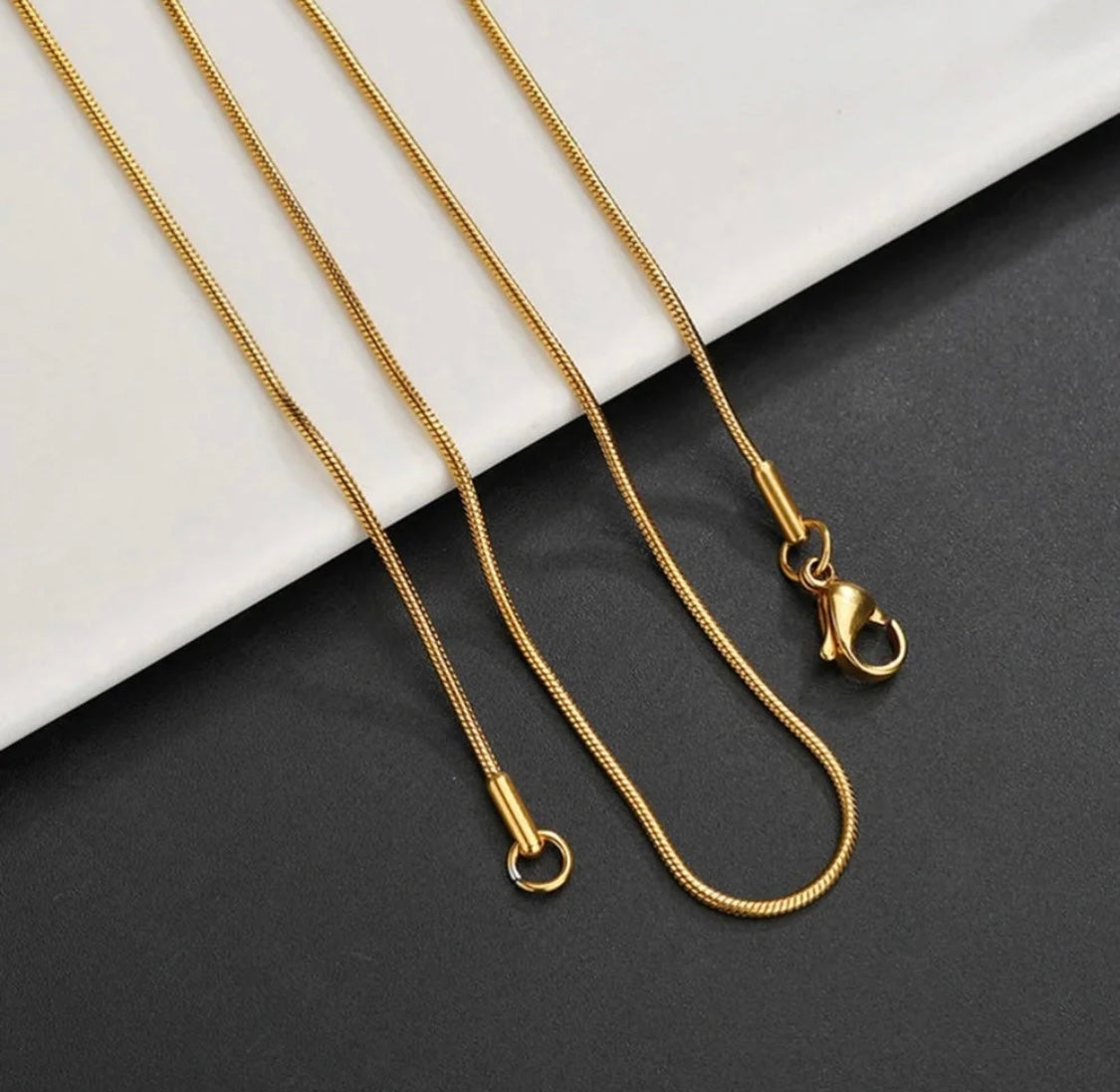 1mm Sleek Golden Round Snack Neck Chain