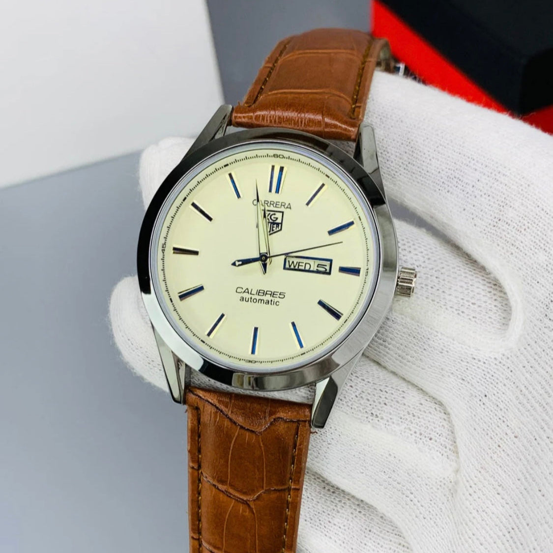 White Tag Model ( Quartz )